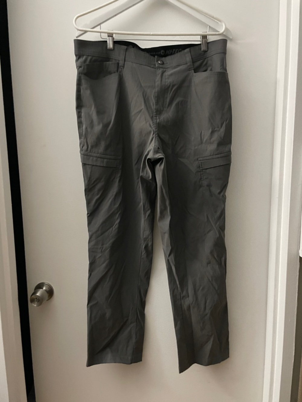 Hi-Tec Men's Gray Cargo Pants